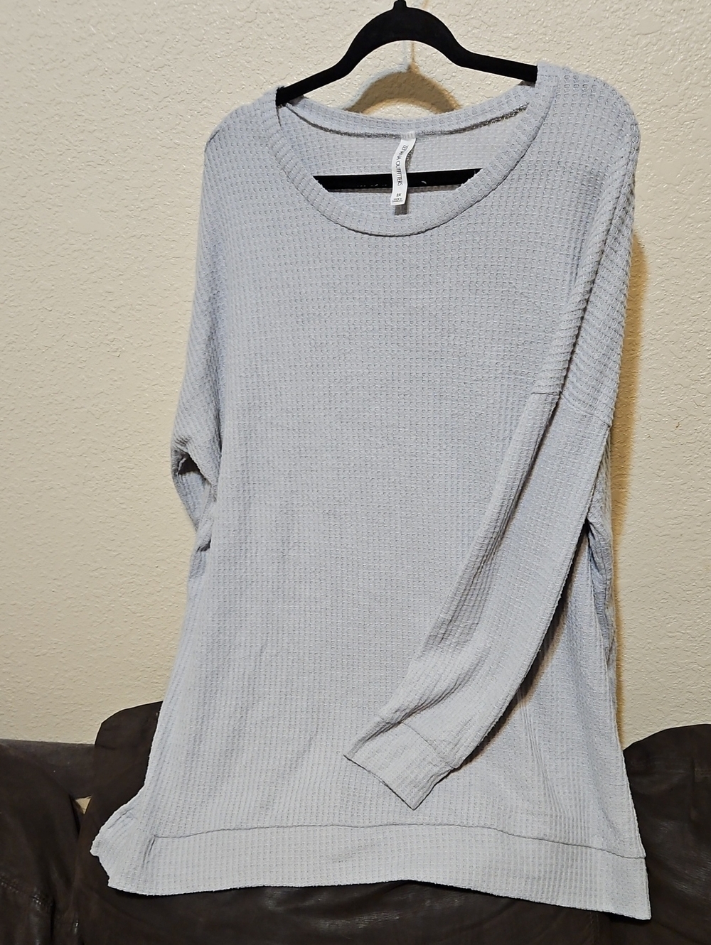 Zenana Outfitters Gray Waffle Knit Pullover